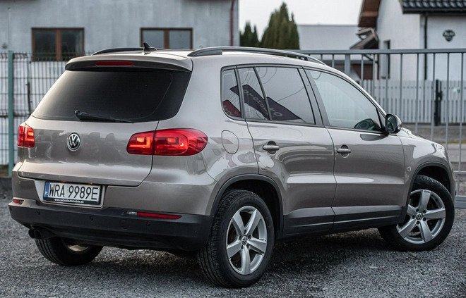 Volkswagen Tiguan cena 53700 przebieg: 299000, rok produkcji 2014 z Wojkowice małe 497